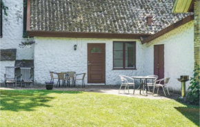 3 Bedroom Cozy Home In Tomelilla in Tomelilla